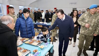Bitlis Valisi Ahmet Karakaya, Tatvan 10. Komando Tugay Komutanlığı tarafından