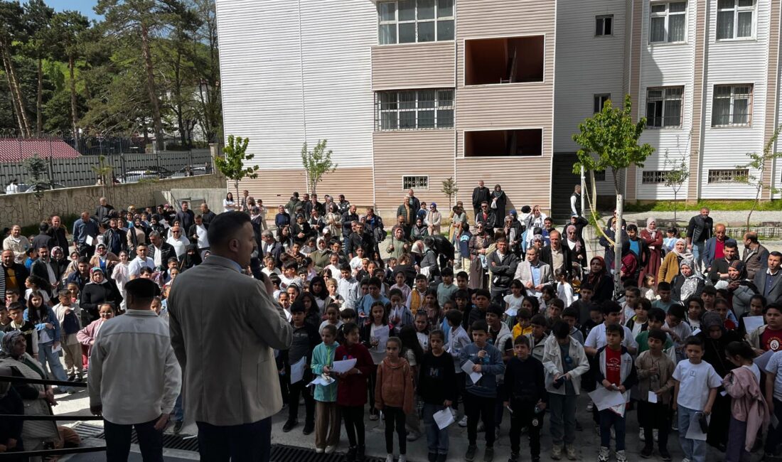 SULTAN ALPARSLAN İMAM HATİP ORTAOKULU’NUN OKS SINAVINA REKOR BAŞVURU Bitlis’in Tatvan ilçesinde proje okulu statüsünde faaliyet gösteren Sultan Alparslan