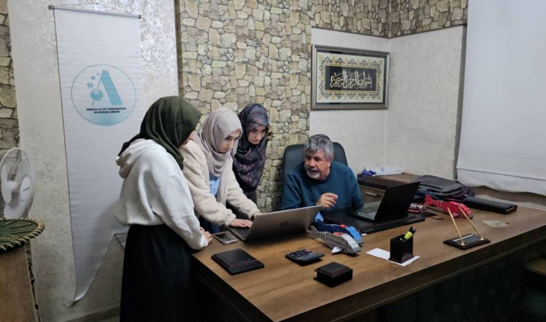 ASAD’tan Genç Mühendislere Otonom Robot Balık Eğitimi Anadolu Su Altı Araştırmaları ve Sporları Derneği tarafından, dernek üyesi