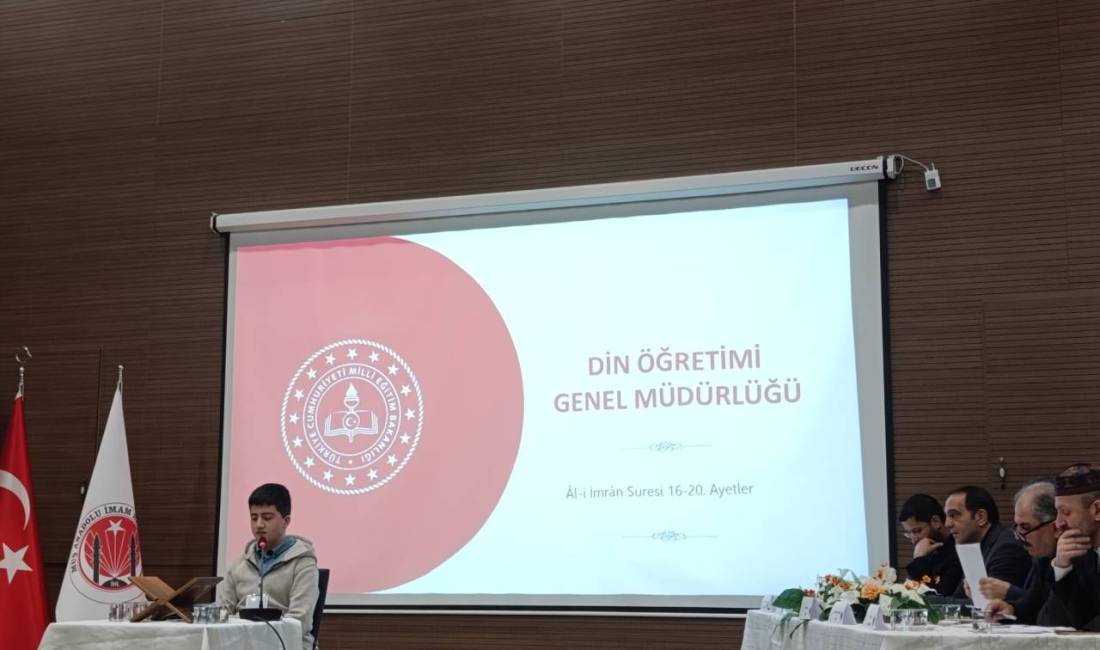 Güroymaklı Öğrenci Kur’an-ı Kerim’i Güzel Okuma Yarışması Bölge Finalinde Üçüncü Oldu Güroymak Selahaddin Eyyubi Anadolu İmam Hatip Lisesi öğrencisi Muhammed Furkan