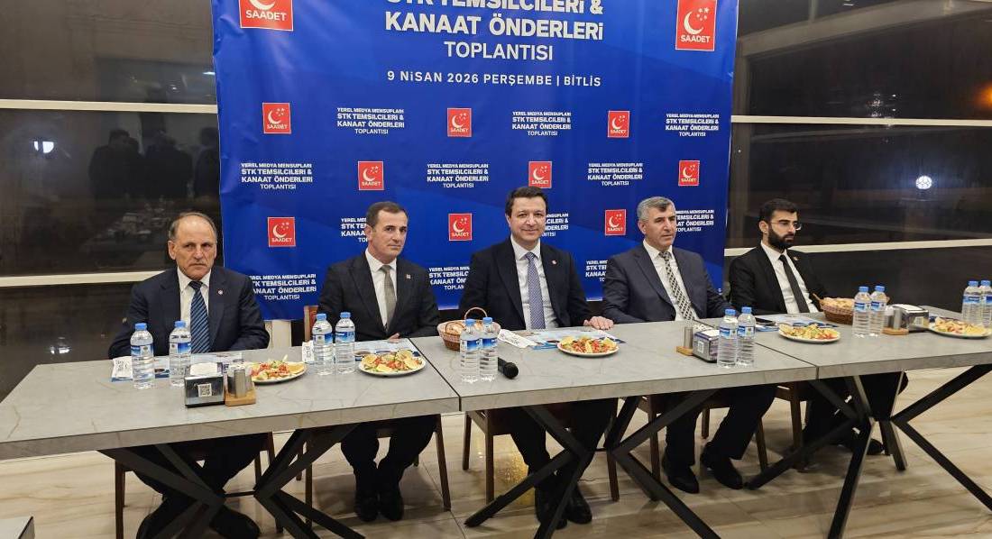 Saadet Partisi Genel Başkanı Mahmut Arıkan, Bitlis’in Tatvan ilçesinde düzenlenen