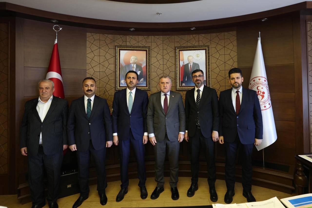 AK Parti Bitlis Milletvekili Turan Bedirhanoğlu, Gençlik ve Spor Bakanlığı’na