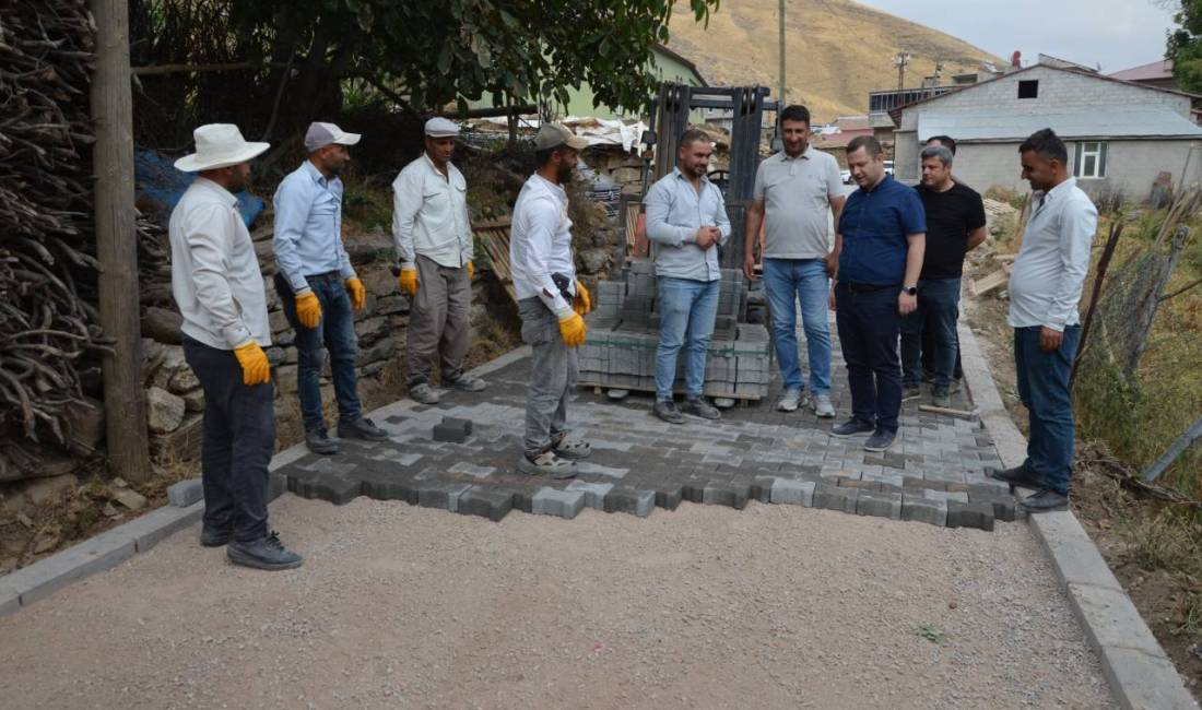 Tatvan Kaymakamlığı himayelerinde ve Köylere Hizmet Götürme Birliği koordinesinde köylerde